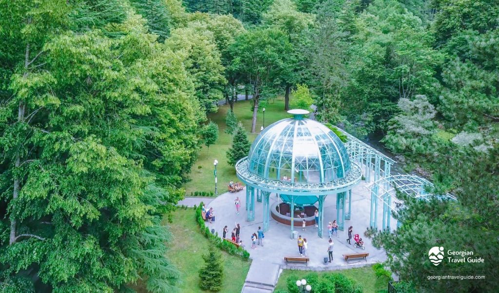 mineral-water-park-borjomi-central-park-resort-3